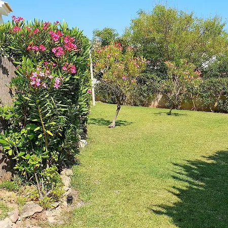 Vakantiehuis Jardim Da Oura By Sunny Deluxe